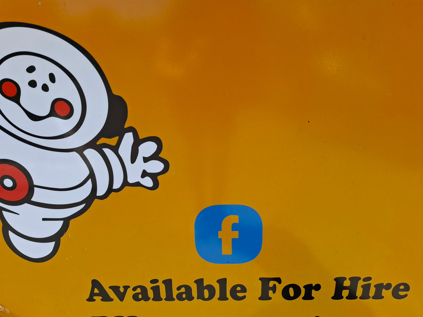 Custom: Facebook Logo